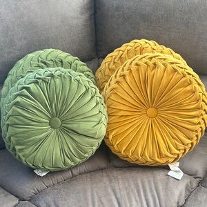 Round Velvet Accent Pillow Set - Green and Yellow
